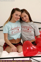 Sapphic Erotica faithful lesbian girls