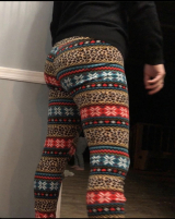 Rachael in leggings candid creepshots