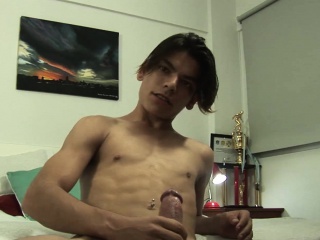 Twink Latino Dylan Stroking On Webcam