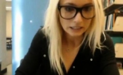 Nerdy Library Girl