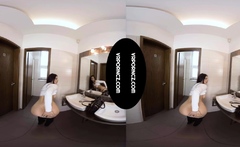 Vr - Meeting In Bathroom