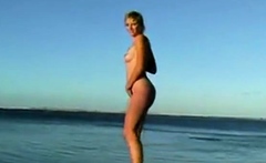 Nude Beach - Aussie Blond
