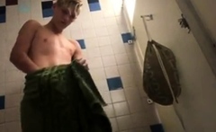 restroom change caught str8 twink