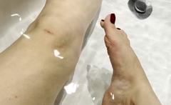 Amateur hottie solo masturbation