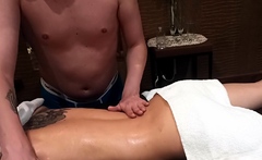Slim girlfriend gets massaged and fingered