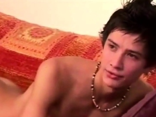 Twink Amateur Masturbating Solo