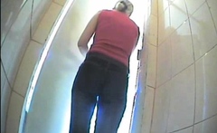 amateur blonde solo webcam