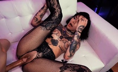 Tattooed Charmer Aurora Anarchy Gets Fantastic Bdsm Pleasure