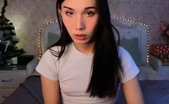 Webcam Teen masturbates and pretends you came in her mouth