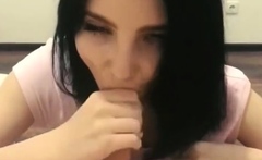 American MILF Gives an Amazing Blowjob