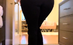 Amateur Blonde Milf Nicole Webcam Fingers Pussy And Ass