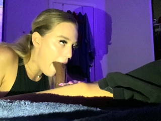 Amateur Blowjob Fun with Hot Body Brunette Babes