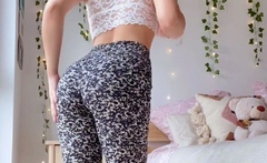 Hottest brunette solo webcam masturbation 2