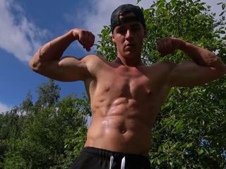 Sexy muscle teen body and jerking off