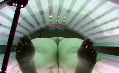 Big Ass Milf In Solarium