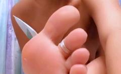 Amateur Foot Fetish Girlfriend Sucks And Gives A Footjob