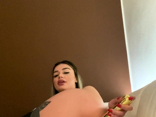 Alice Amateur Blonde Toys Masturbation